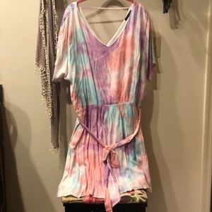 Tie dye blouson dress with tie sash. Never worn size 2x